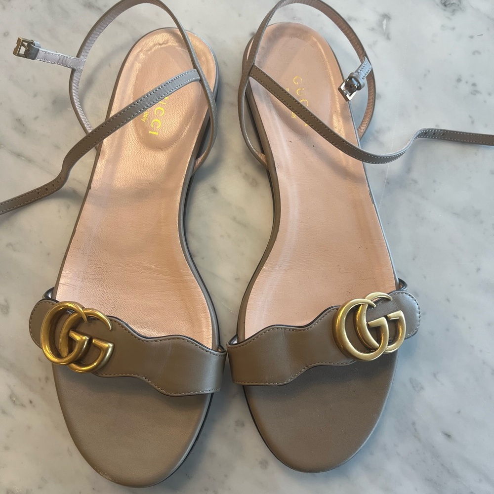 Gucci Gray and Gold Sandals with Iconic Design